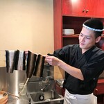 麟 - 養殖と天然（黒っぽい）の色の違い