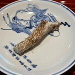 日本料理 別府 廣門 - 真鯛の腹　骨の付いた脂の多い部分