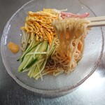 浜中 - 麺のリフトアップ