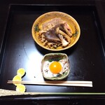 よし町 - 常陸牛 煌 と天然茸のすき焼き