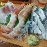 Izakaya Macchan - 刺身３点盛り