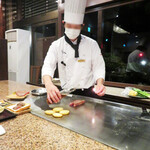 鉄板焼ステーキ 一ッ葉ミヤチク - 