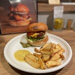 The Burger Stand N’s - チーズバーガー（BBQ）@1353円