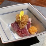 割烹 いそ崎 - カツオのたたき　サラダ仕立て