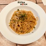 グリルカフェ RIVER ROCK - 旨みたっぷりいろいろきのこのパスタ(柚子風味) ※週替わりのAパスタなので9/18までしか食べられません