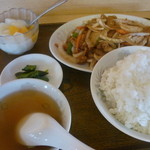 生香楼 - 豚生姜焼定食（ご飯大盛）