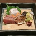 和み庵　篤屋 - お造り（あぶりカマス・カツオ・しめ鯖・鯛）
      