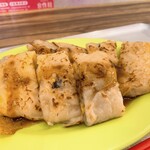 合作社 - 蛋餅　卵が巻き込まれていました。もちもちの生地。甘辛のタレ。熱々。とても美味しい。また行きます。