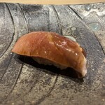 鮨松榮 - 噛むほど溢れ出る脂
