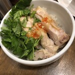 鶏白湯ラーメン 鳥ぶし - カオマンガイ