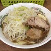 ラーメン二郎 - 小(麺少なめ、ニンニク)