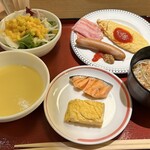 Taikan Sou - 朝食バイキング:こちらの喉越しの良いコーンスープはこだわりなのでしょうか？〇〇とは思えない美味しさ。