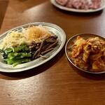 GEN - ナムル盛り合わせ／白菜キムチ