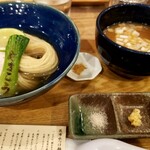 つけ麺・らぁ麺 やまこう - 昆布水つけ麺、こってり
                                