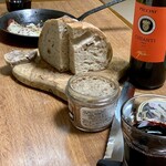 ビヤン モンジェ - パテとワインで