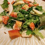 アカリ - グリーンサラダも美味しい