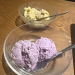 沖縄料理としゃぶしゃぶのお店 赤瓦 - （奥）黒糖きな粉アイス・（手前）紅芋アイス