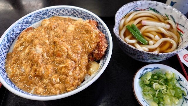 カツどん とろとろ玉子とじ(*´∀｀*)上カツ丼』by kimi1500 : 角源 北浜店