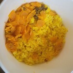 SPICY CURRY 魯珈 - 限定カレー 豚スペアリブの濃厚欧風カレー＋スパイス福神漬け