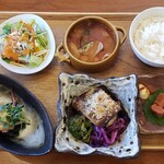 カフェ食堂 はなとイヌ - 