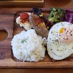 カフェ食堂 はなとイヌ - 