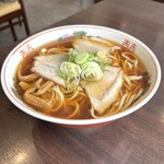 Marukai Ramen - ◎煮干しは効いているが、まろやかな味わいであっさりながら深みのあるスープ。