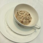 TWG Tea Salon & Boutique in the Gardens - 