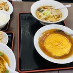 台湾料理 祥瑞 - 天津飯と刀削麺
