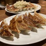 餃子製造直販 餃山堂 - 