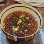 三谷製麺所 - 冷やしつけ麺のつけ汁