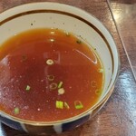 三谷製麺所 - 割った後のスープ