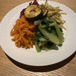 Izakaya Ofuro - 野菜盛り合わせ　ごぼうはカレー味