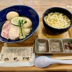 つけ麺・らぁ麺 やまこう - 昆布水つけ麺「塩」　1050円