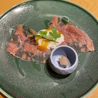 別邸 壽 - 生ハムとストラッチャテッラ　黒トリュフパテ添え