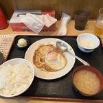 すすきの食堂  - 