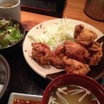 Hakata Motsunabe Yamaya - ランチ　鶏の唐揚げ定食