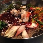 立ち呑み クック オッソ オッセョ! - つぶ貝入りのビビン麺