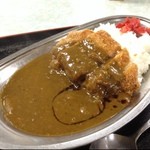 市役所内地下食堂　ジロー - カツカレー0.5を頼んだのに普通盛りに…（；￣ェ￣）

間違われた…