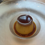 ラ・ブランシュ - プリン固いやつ〜