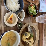 ダイニングキッチン ジーニー - 料理写真: