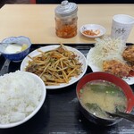台湾料理 昇龍 - ニラレバ定食