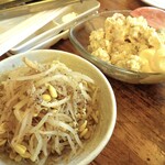 大衆ホルモン タツ屋 - もやしナムル ＆ ポテトサラダ