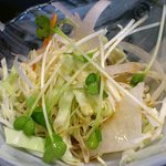 すし処 ととや - すし処 ととや ＠新板橋 ランチに付くサラダ 器はフグですかね？