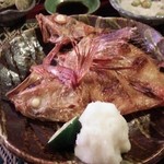 地雷也 - 世界一旨いキンキです。