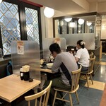 Yari Udon - 店内