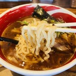 麺場 浜虎 - 太い縮れ麺