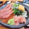 久楽 - まぐろ、いくら、しらす合せ丼