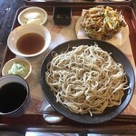 蔵＋蕎麦 な嘉屋 - 