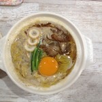 六本木食堂 - 鍋焼きラーメン。