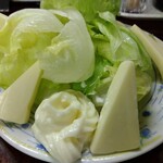 鶴亀 - チーズレタス 300円(税込)(2023年9月14日撮影)